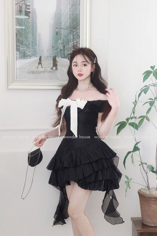 Wonderhouse Michin Dress (Pre-order)