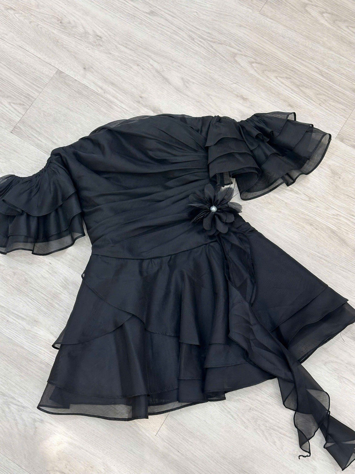 Wonderhouse Levia Dress (Pre-order)