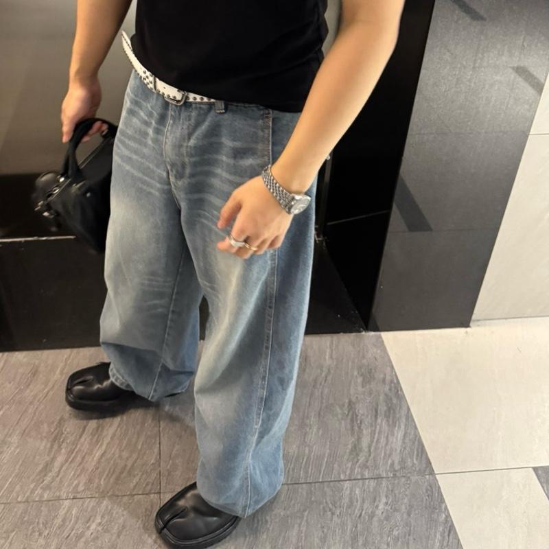 WHOSE Barrel Fit Jeans (Pre-order)