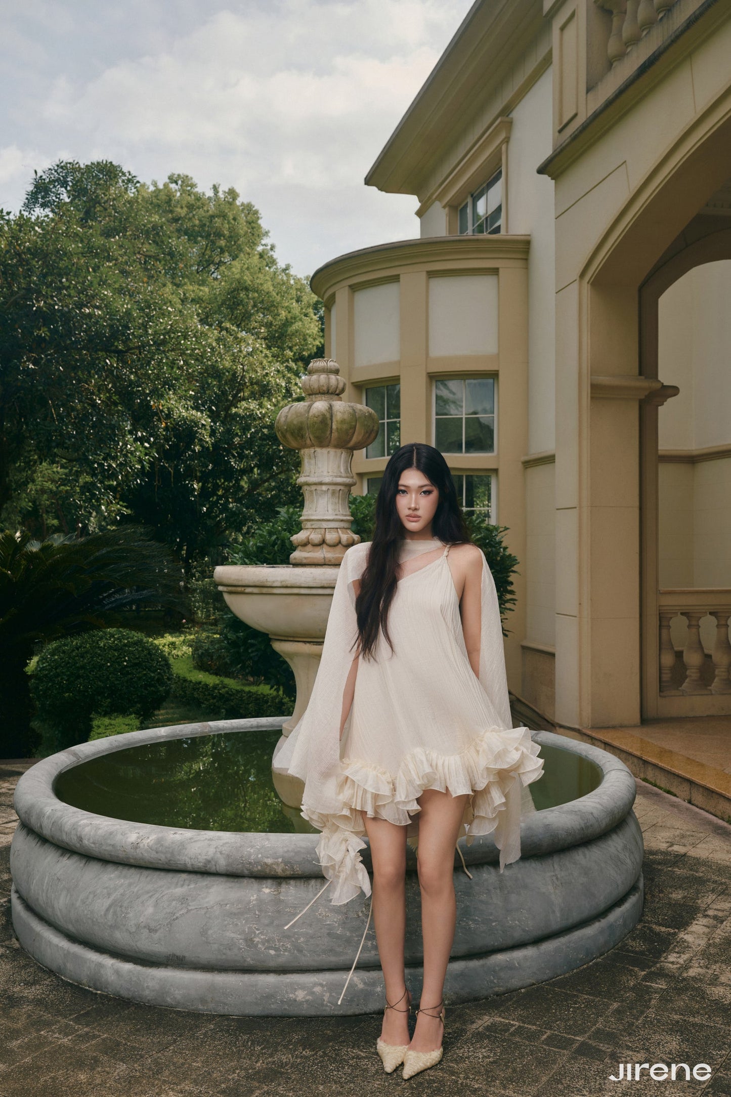 Jirene Celain Dress (Pre-order)