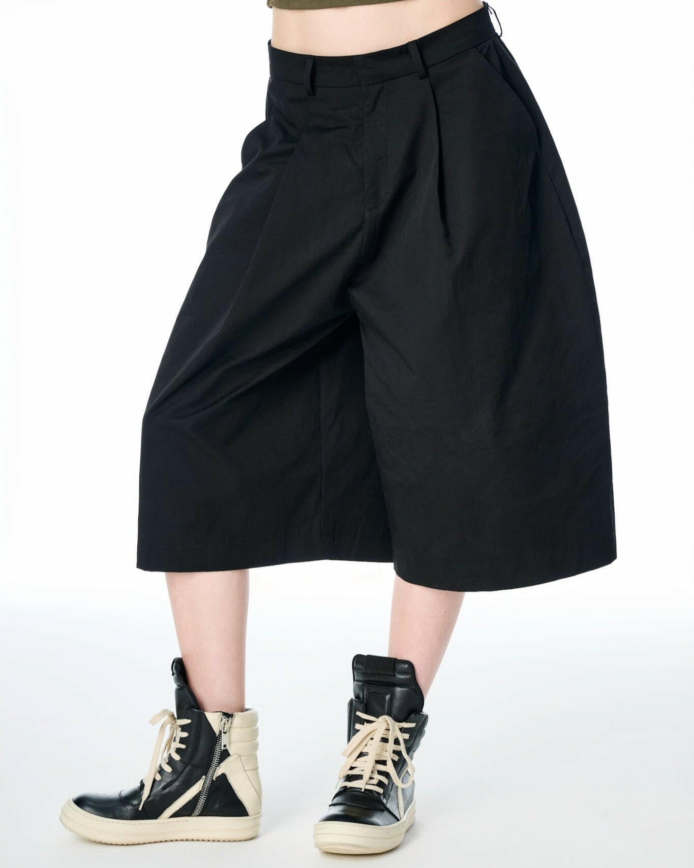 Push Push Dume Jort (Pre-order)