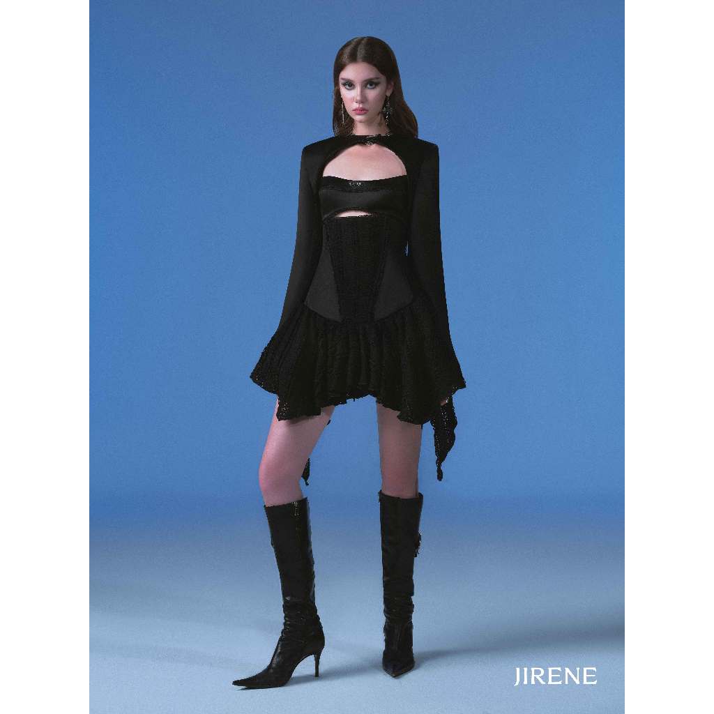 Jirene Era Cropped Blazer (Pre-order)