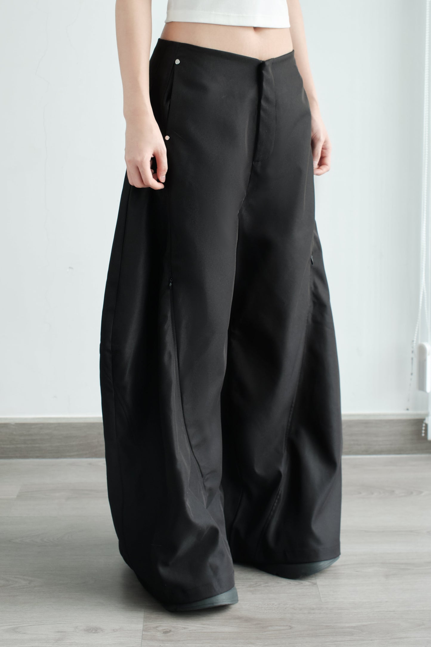Bunny Hill Ludovic Pants (Black) (Pre-order) - Em Clothing