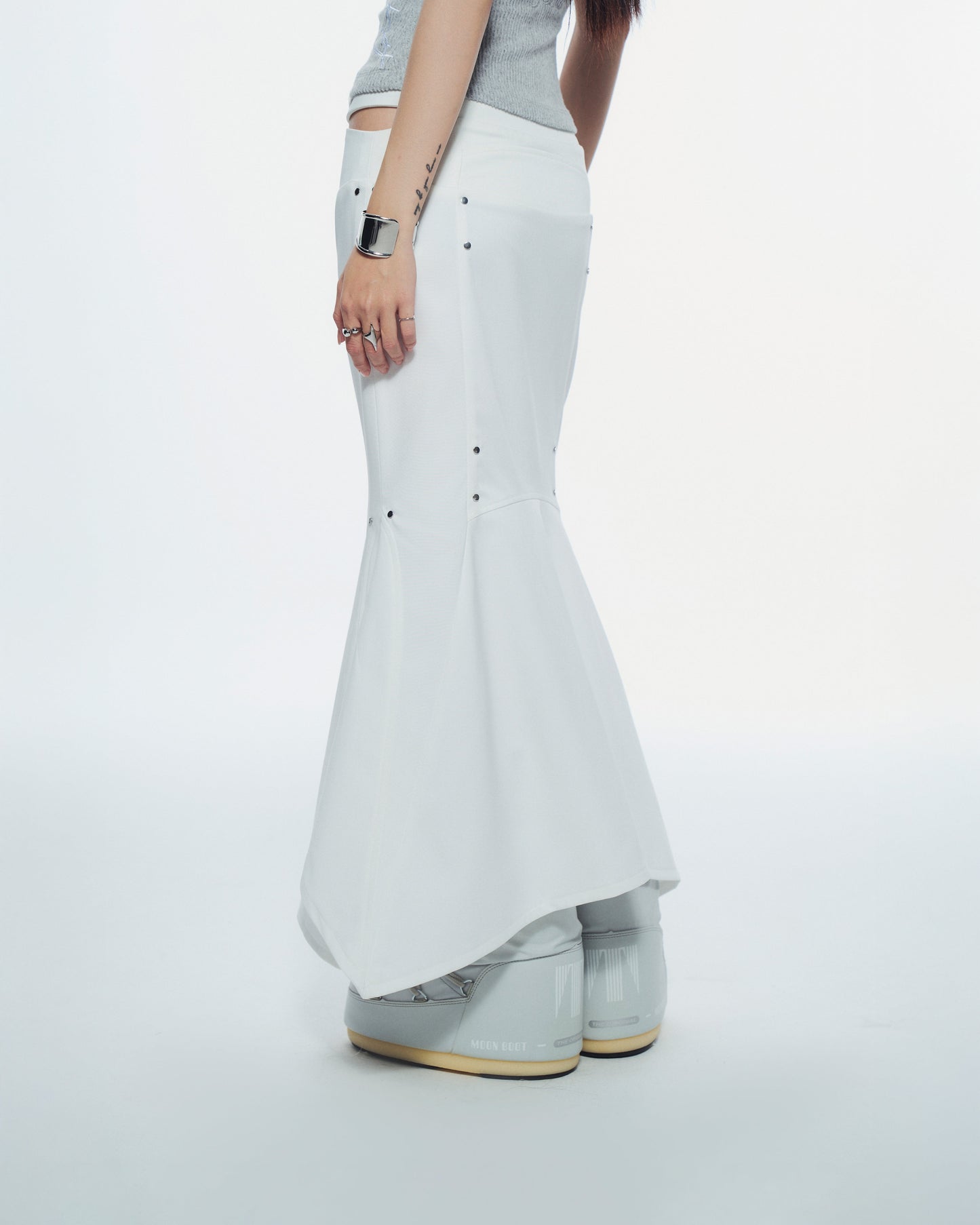 Bunny Hill Nash Flared Skirt (Pre-order) - Em Clothing