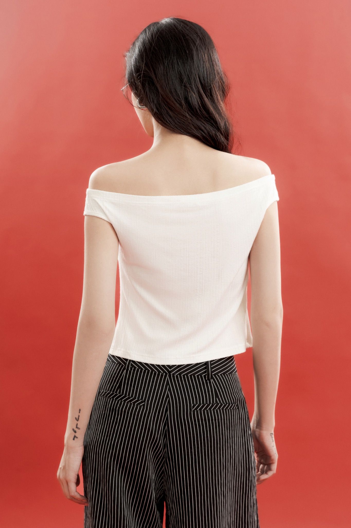 Libe Off Shoulder Top (Pre-order)