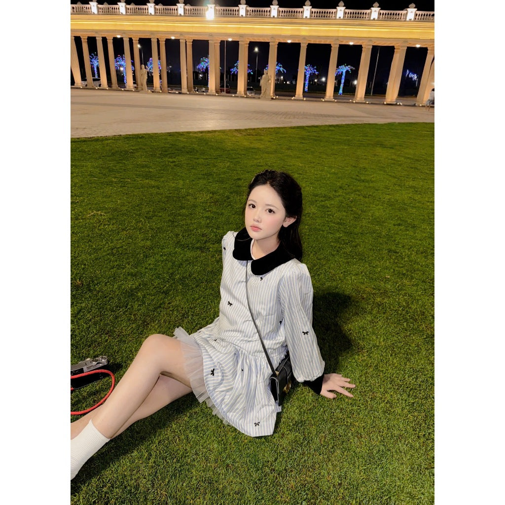 Aguja Phoebe Velvet-Collar Baby Doll Dress (Pre-order)