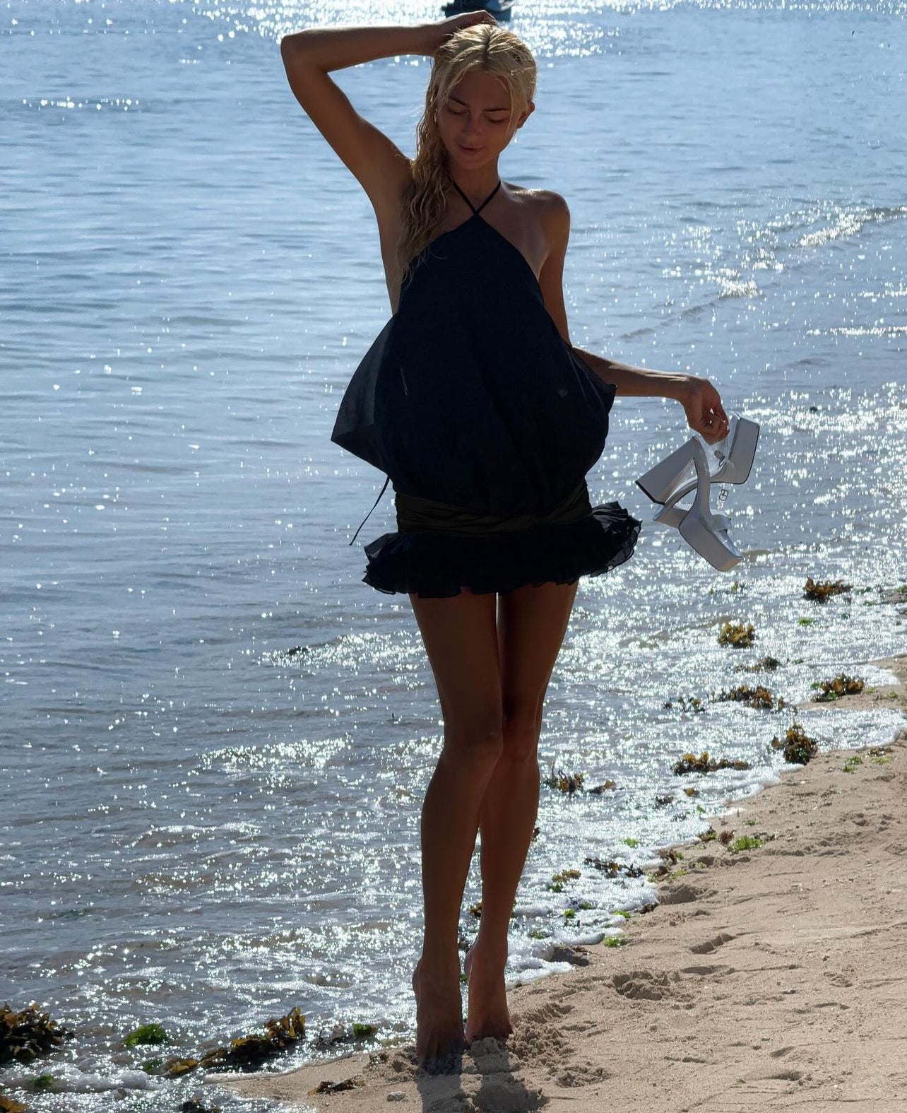 Huelleyrose Rae Dress (Pre-order)