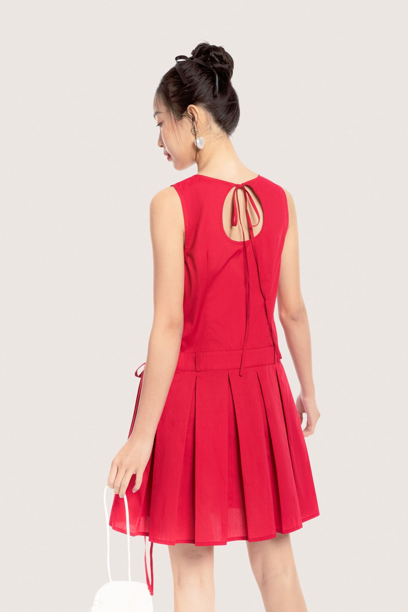 Libe Red Sleeveless Pleated Bow Mini Dress (Pre-order)