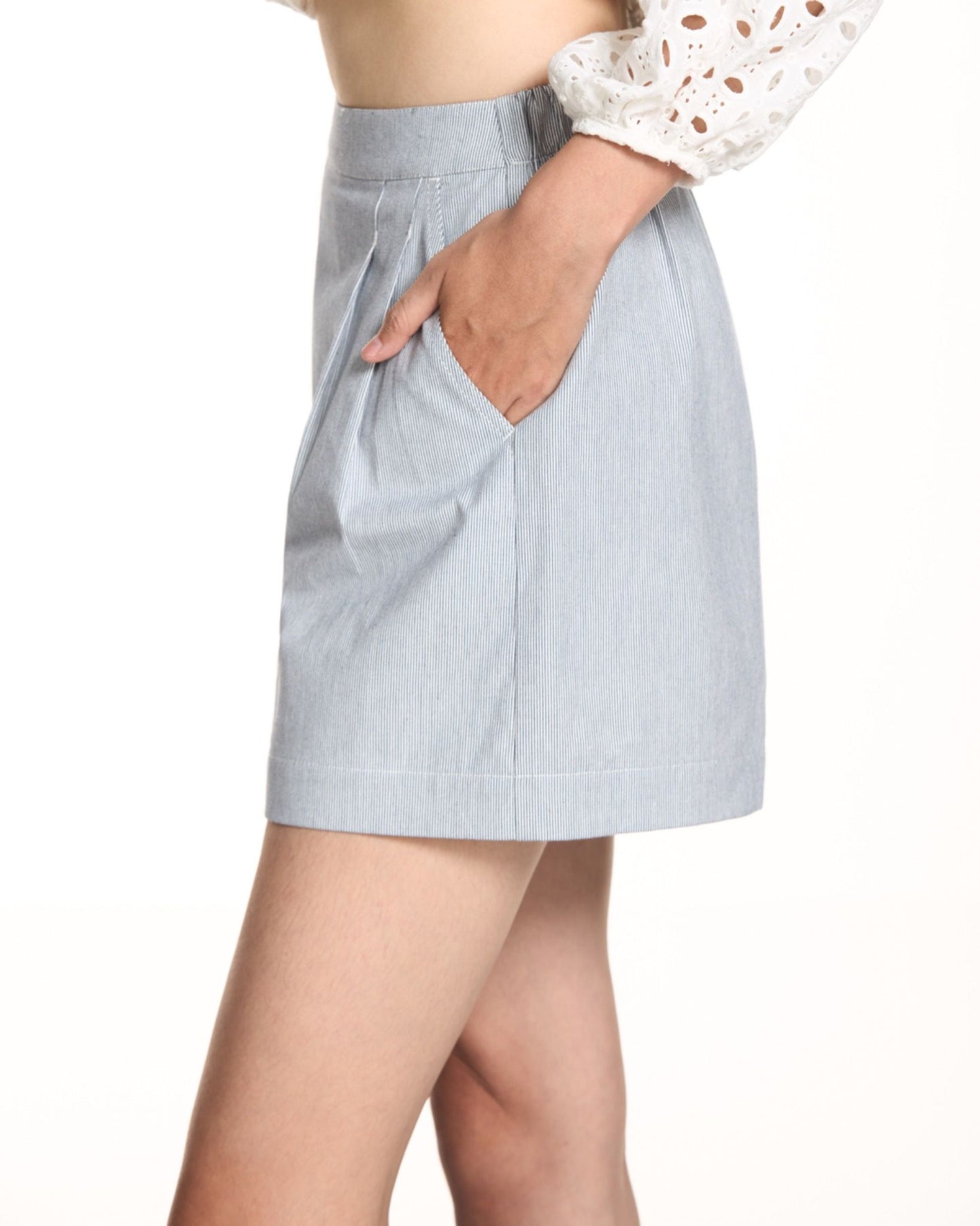 Libe Striped Pleated Shorts (Pre-order)