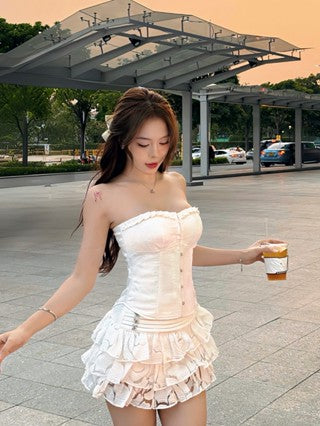 The Fance Swan Dolly Corset (Pre-order)