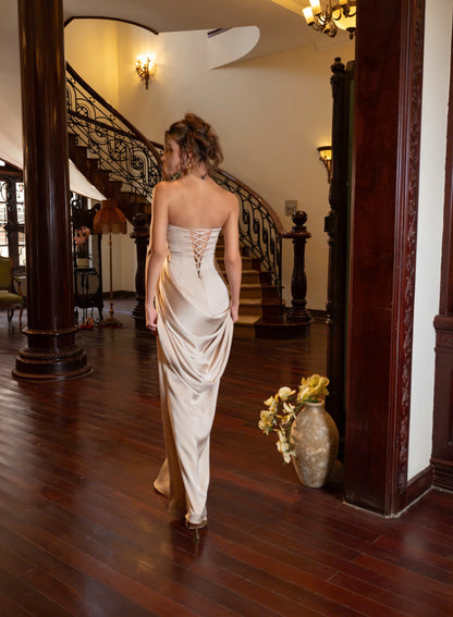 Kisserine Valery Dress (Pre-order)
