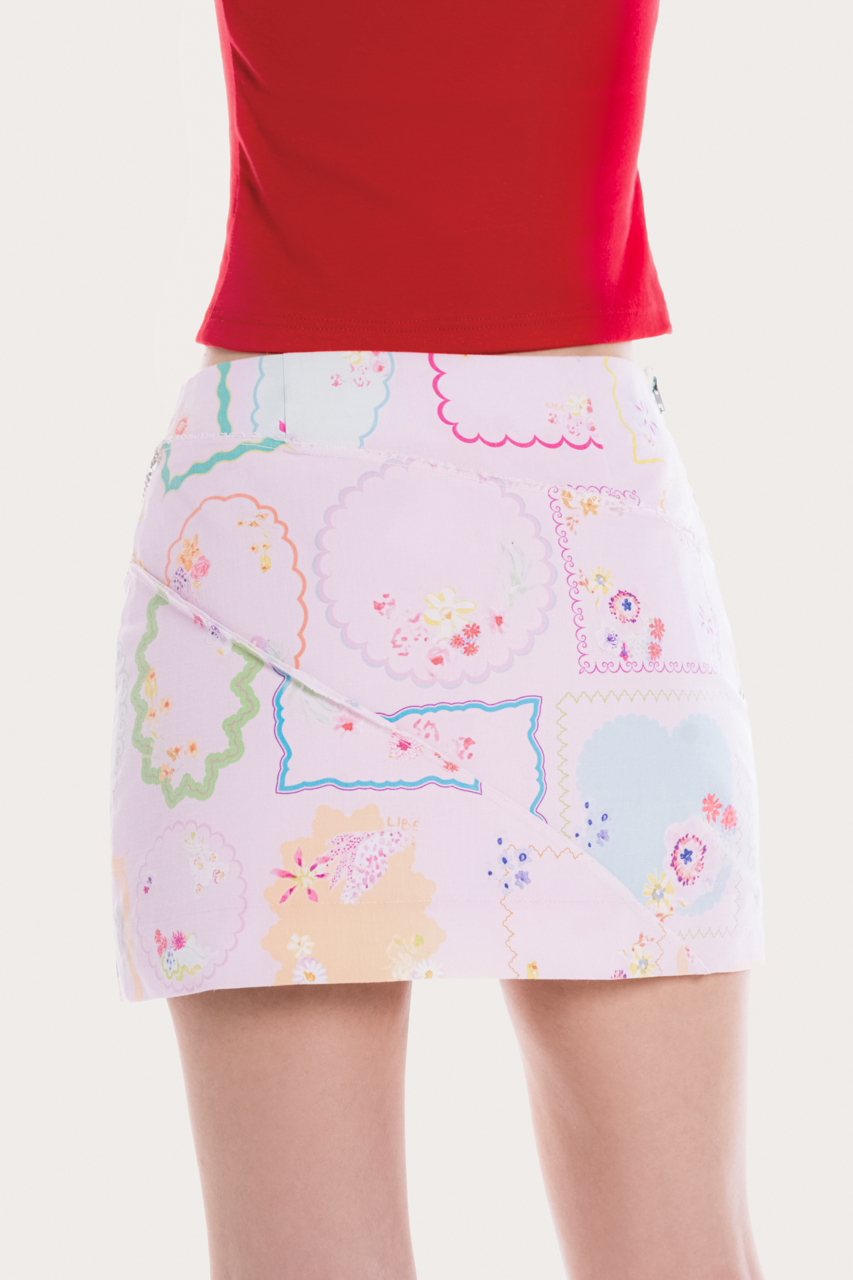 Libe Vintage Floral Printed Mini Skirt With Belt Charms (Pre-order)