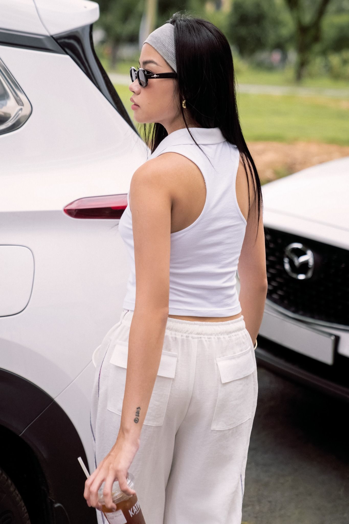 Libe White Grey Hem Straight Leg Pants (Pre-order)