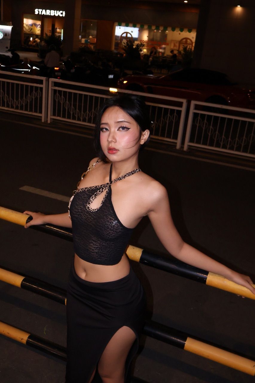 Aesthete Deli Top (Pre-order)