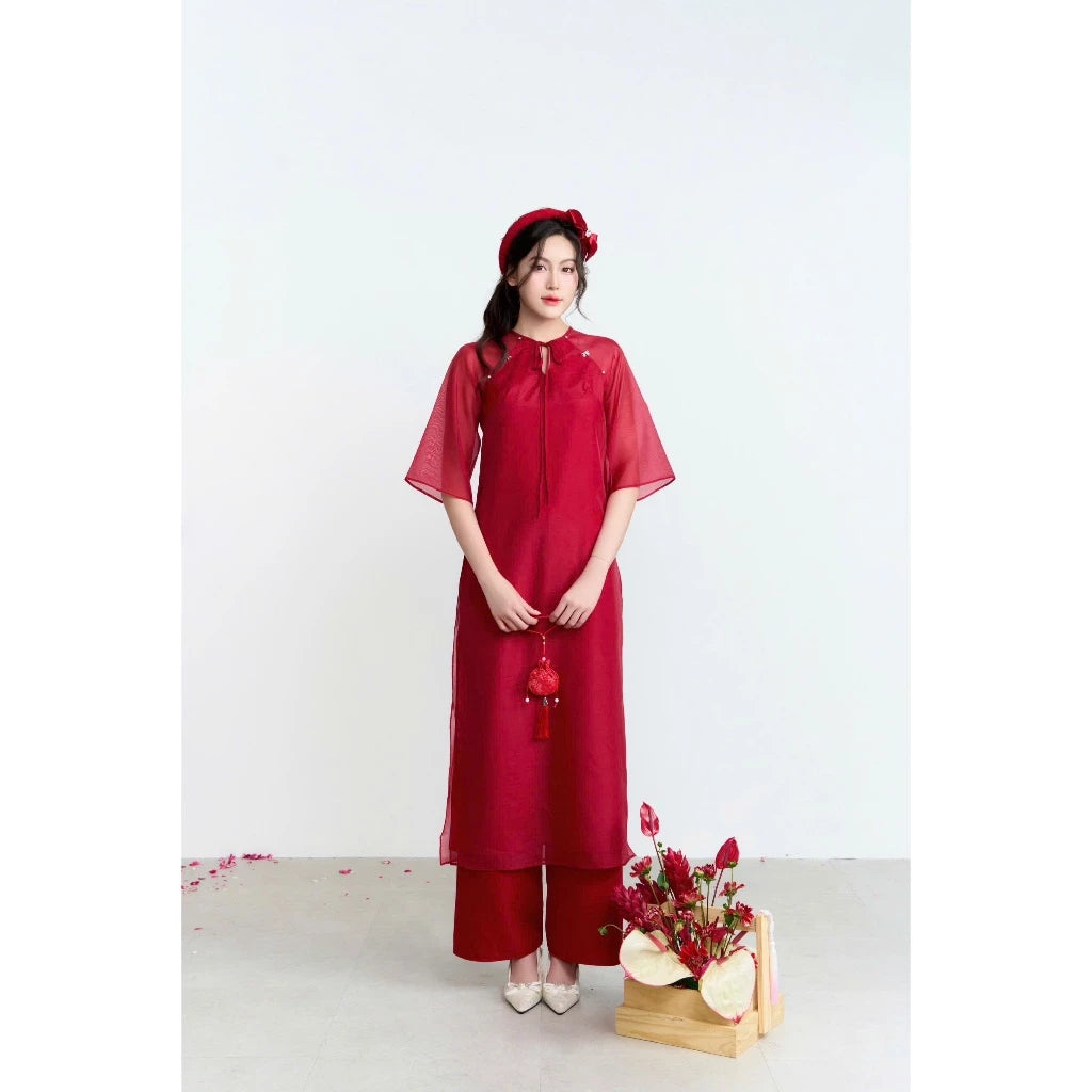 Aguja Kieu Quyen Four-Panel Ao Dai (Pre-order)