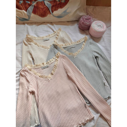 Nakedbyv Clover Top (Pre-order)