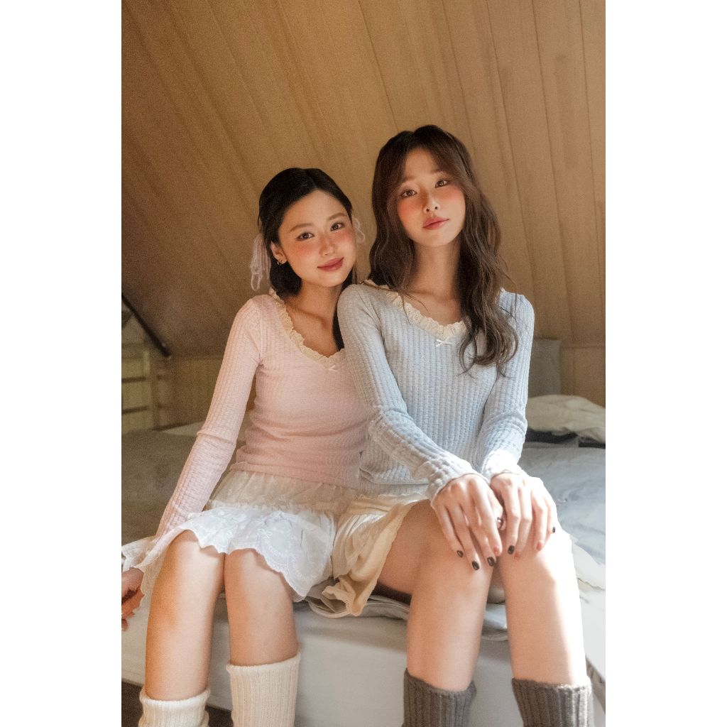 Nakedbyv Clover Top (Pre-order)