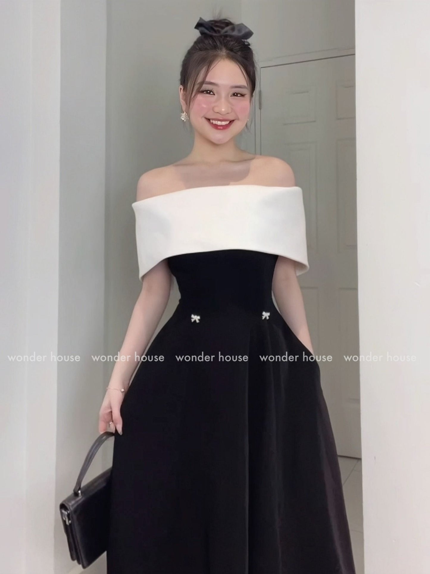 Wonderhouse Mia Dress (Pre-order)