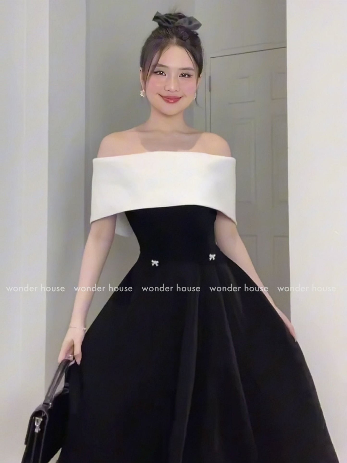 Wonderhouse Mia Dress (Pre-order)