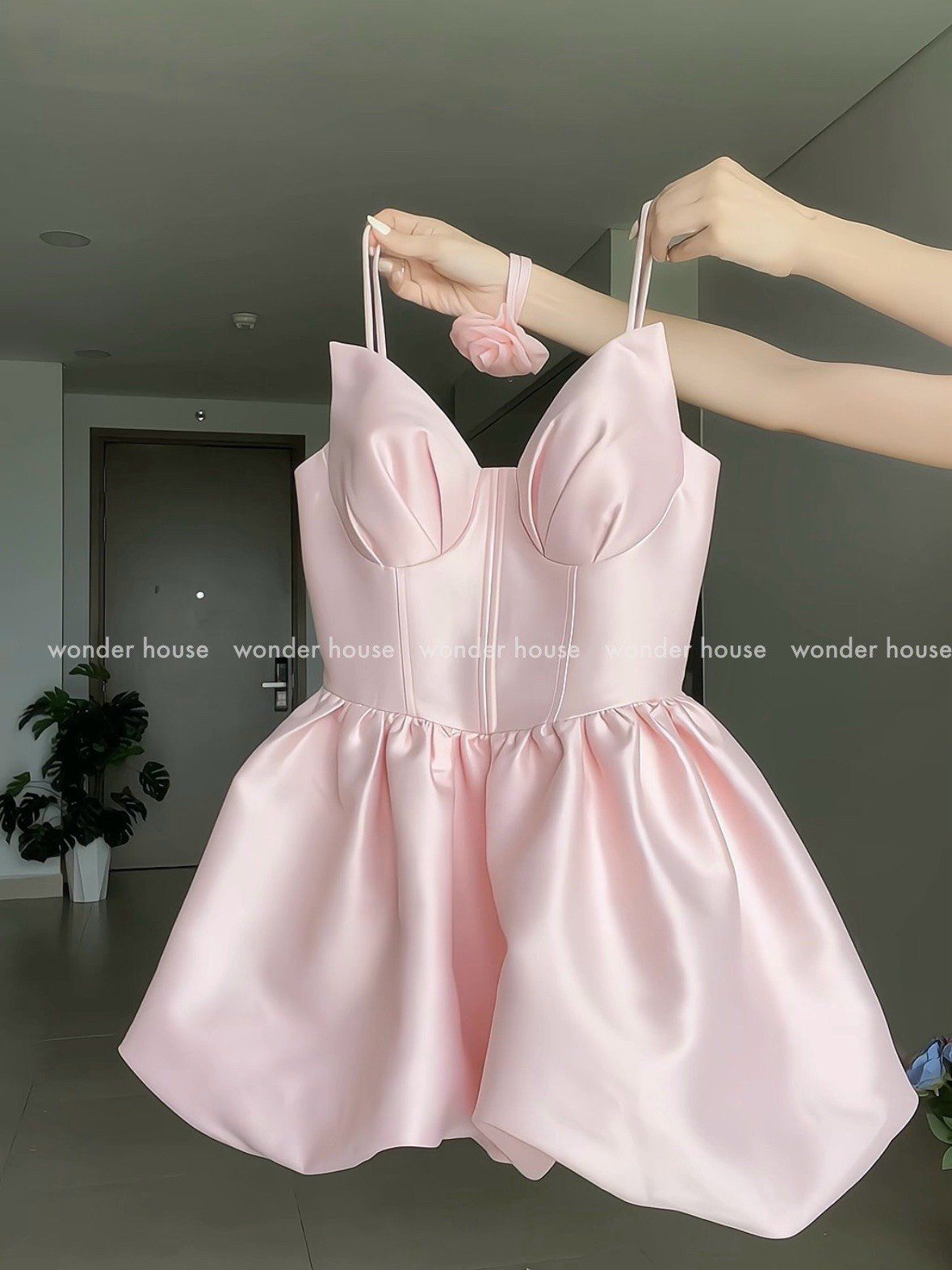 Wonderhouse Rosalin Dress (Pre-order)