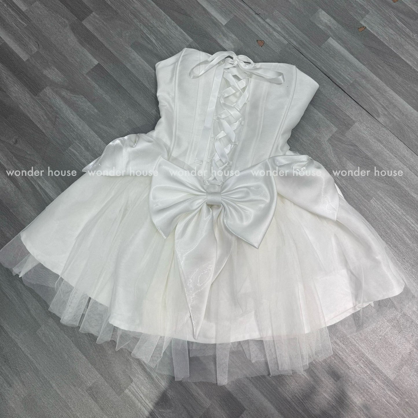 Wonderhouse Lavie Dress (Pre-order)