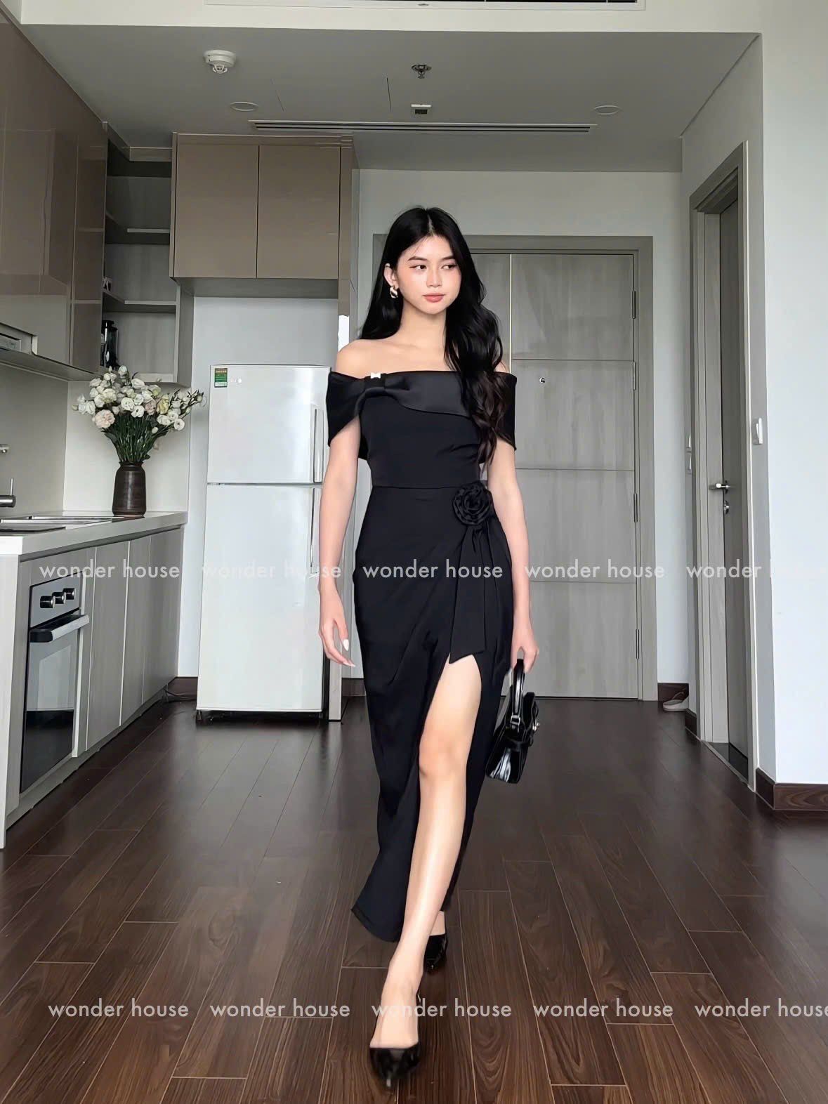 Wonderhouse Vivian Dress (Pre-order)