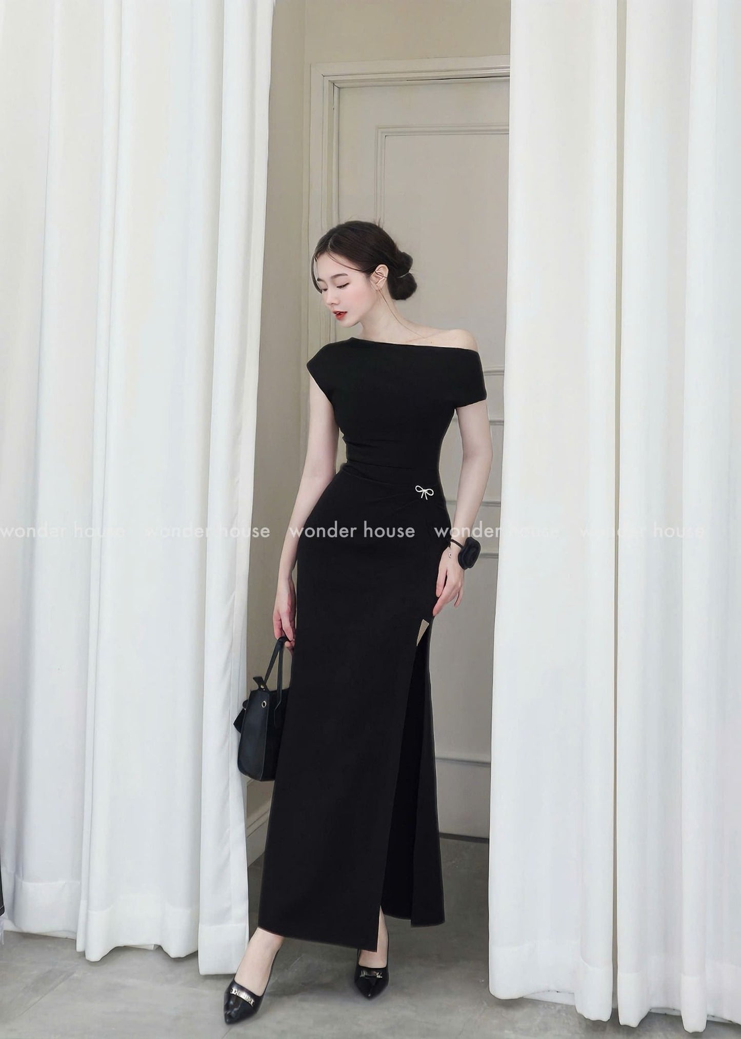 Wonderhouse Lady Dress (Pre-order)
