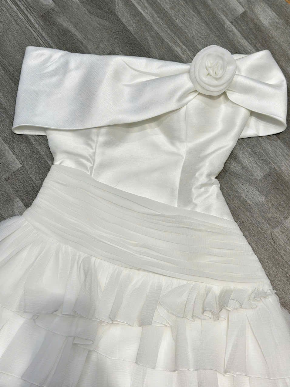 Wonderhouse Esther Dress (Pre-order)