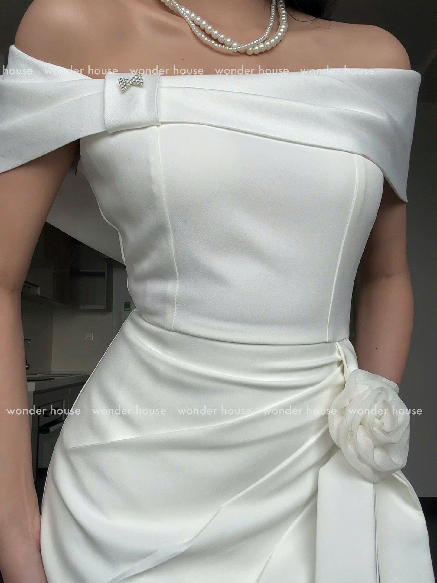 Wonderhouse Vivian Dress (Pre-order)