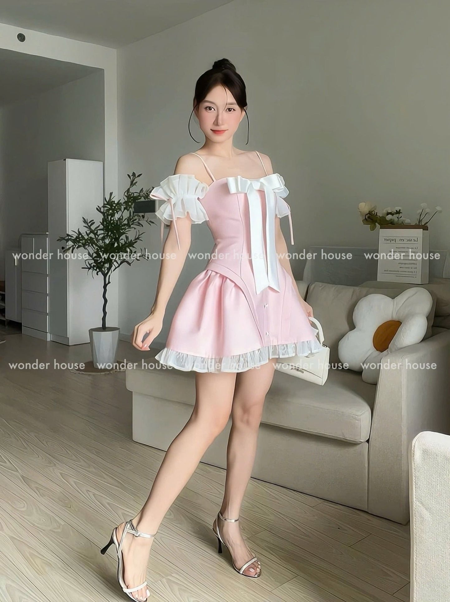 Wonderhouse Casi Dress (Pre-order)