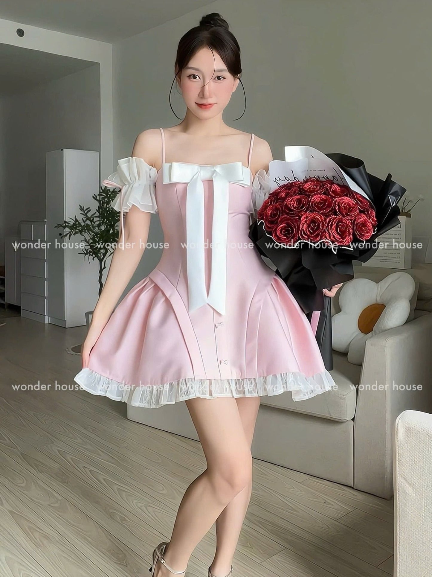 Wonderhouse Casi Dress (Pre-order)