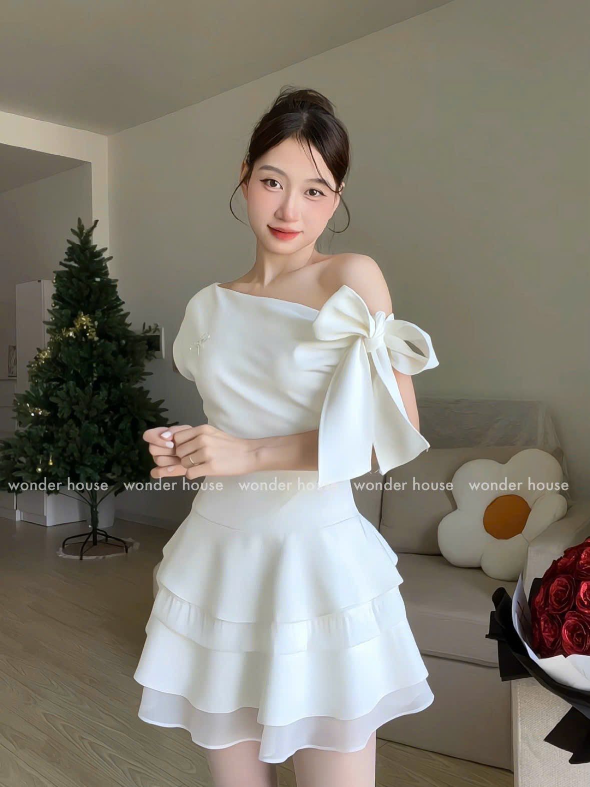 Wonderhouse Lucie Dress (Pre-order)