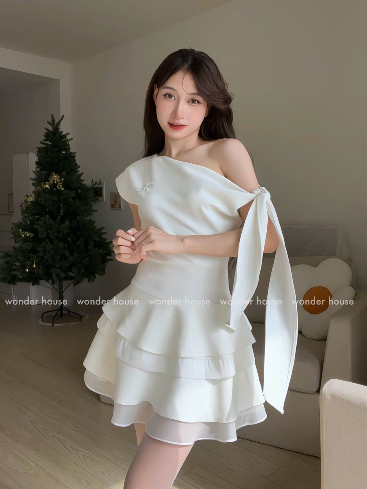 Wonderhouse Lucie Dress (Pre-order)