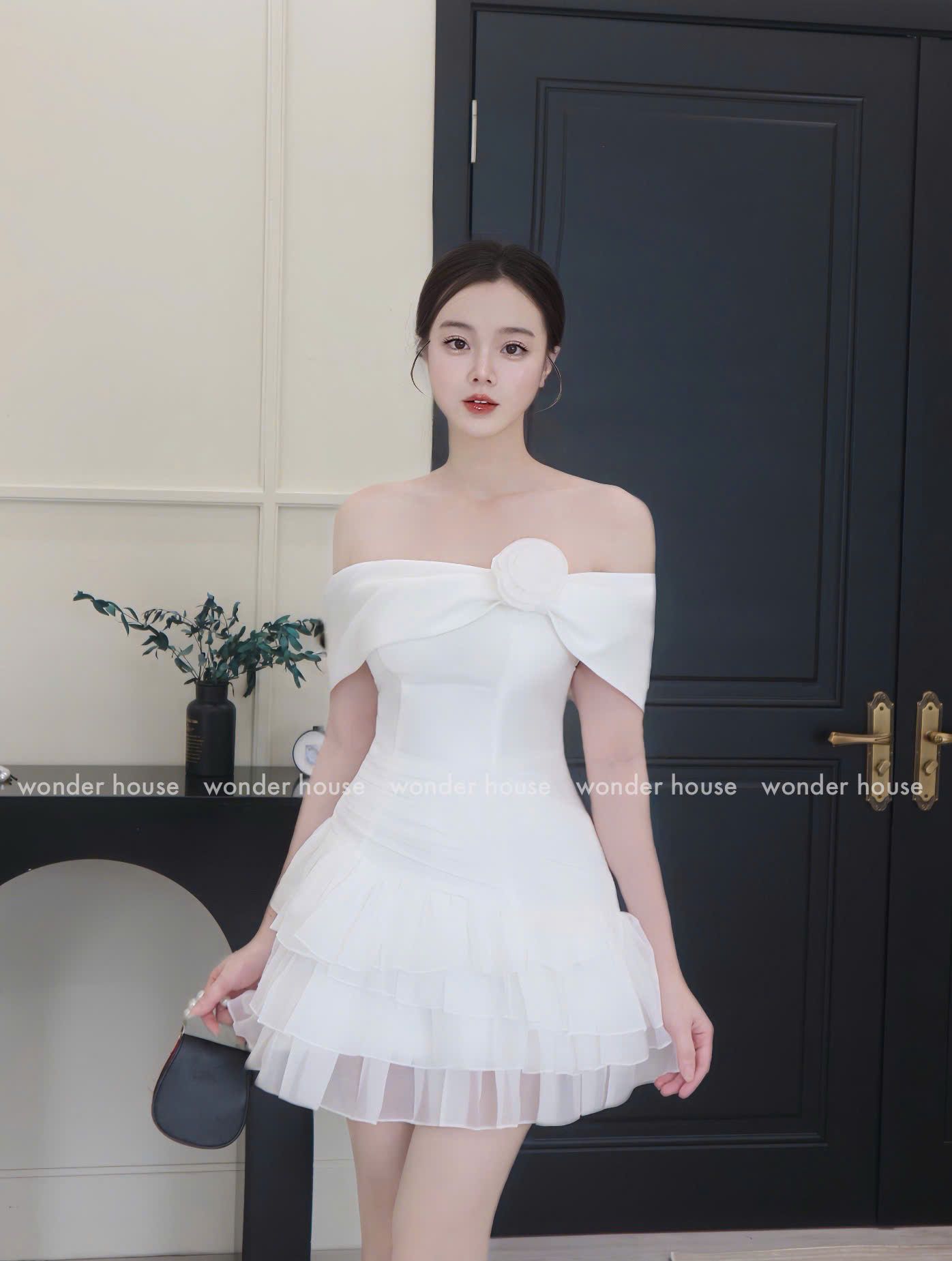 Wonderhouse Esther Dress (Pre-order)