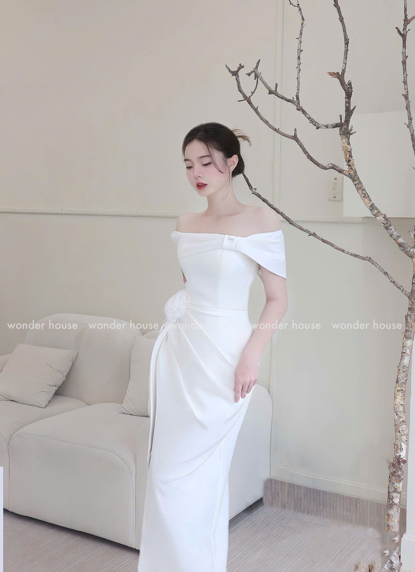 Wonderhouse Vivian Dress (Pre-order)