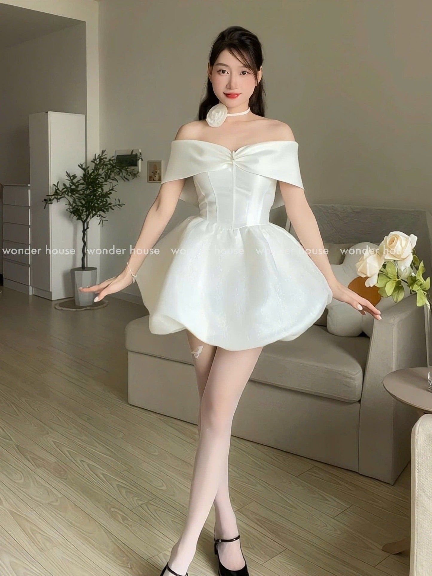 Wonderhouse Larose Dress (Pre-order)