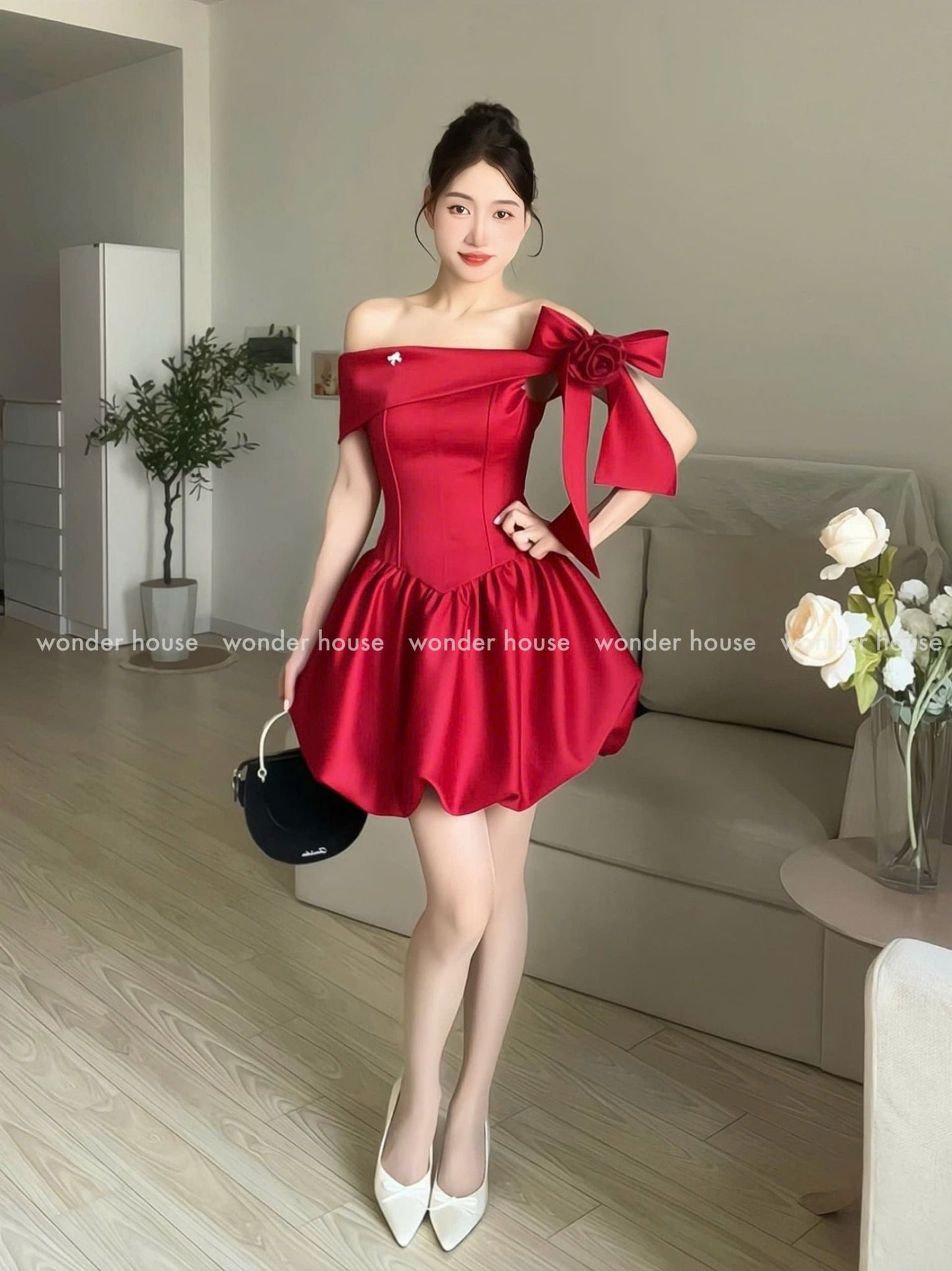 Wonderhouse Ari Dress (Pre-order)