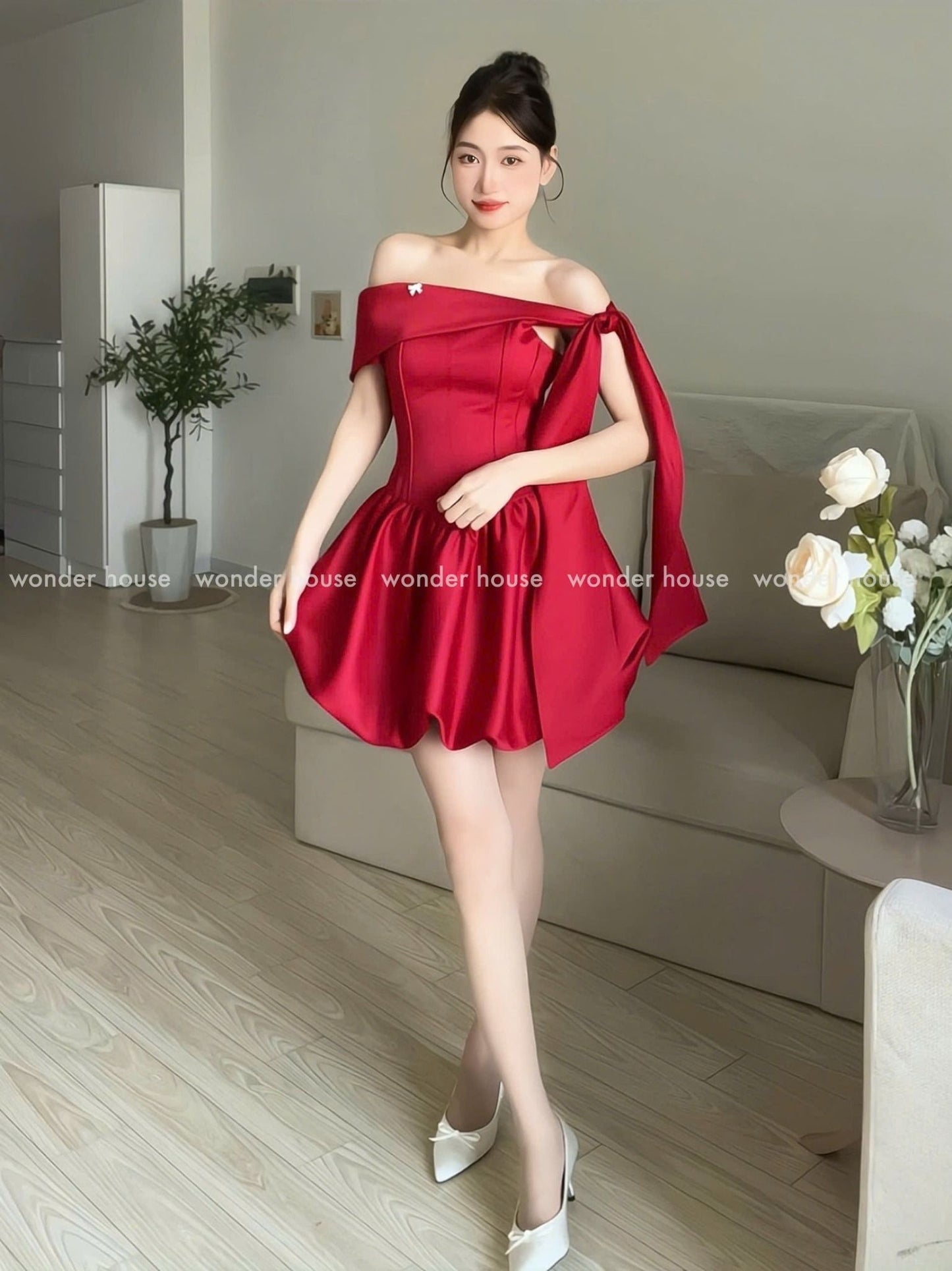 Wonderhouse Ari Dress (Pre-order)