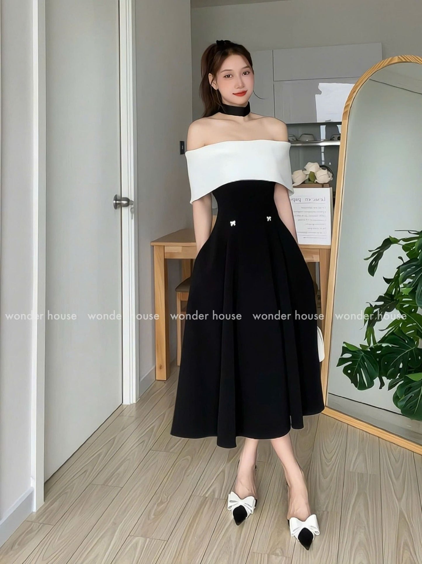 Wonderhouse Mia Dress (Pre-order)