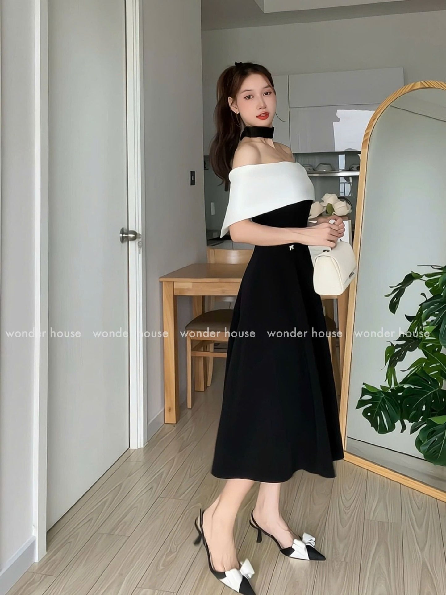 Wonderhouse Mia Dress (Pre-order)