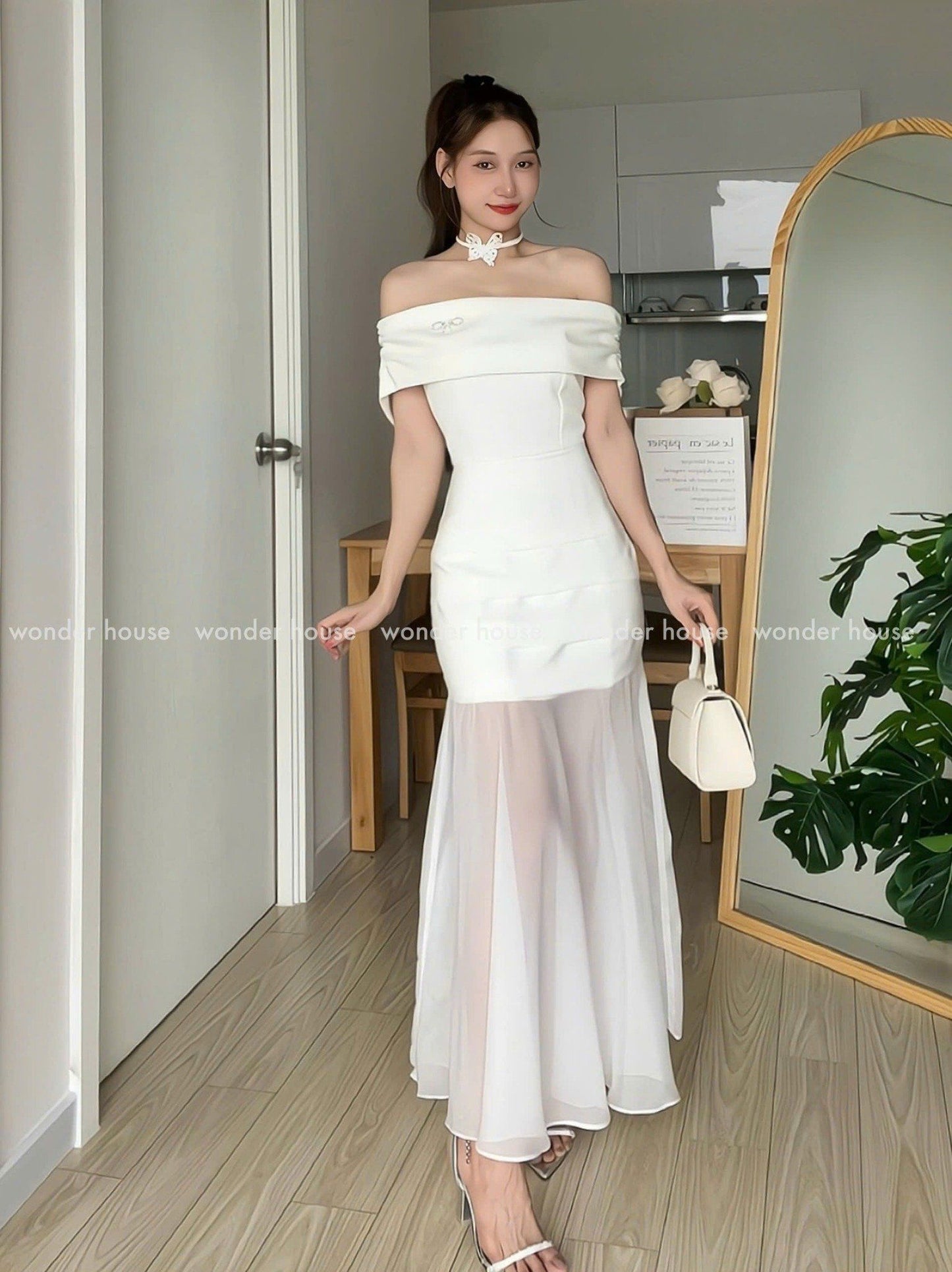 Wonderhouse Vanila Dress (Pre-order)