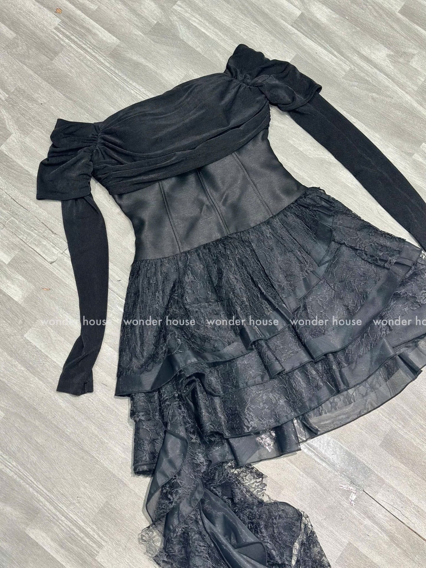 Wonderhouse Richie Dress (Pre-order)