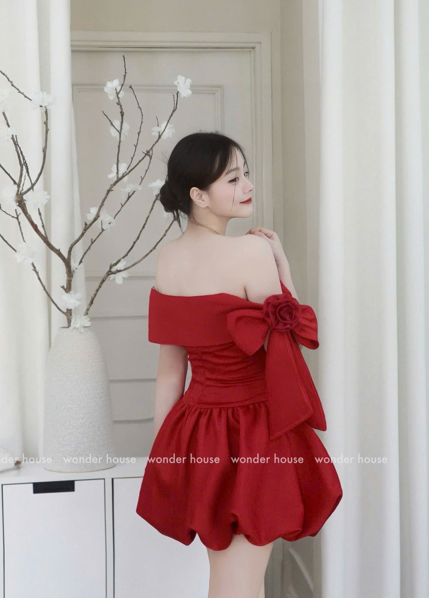 Wonderhouse Ari Dress (Pre-order)