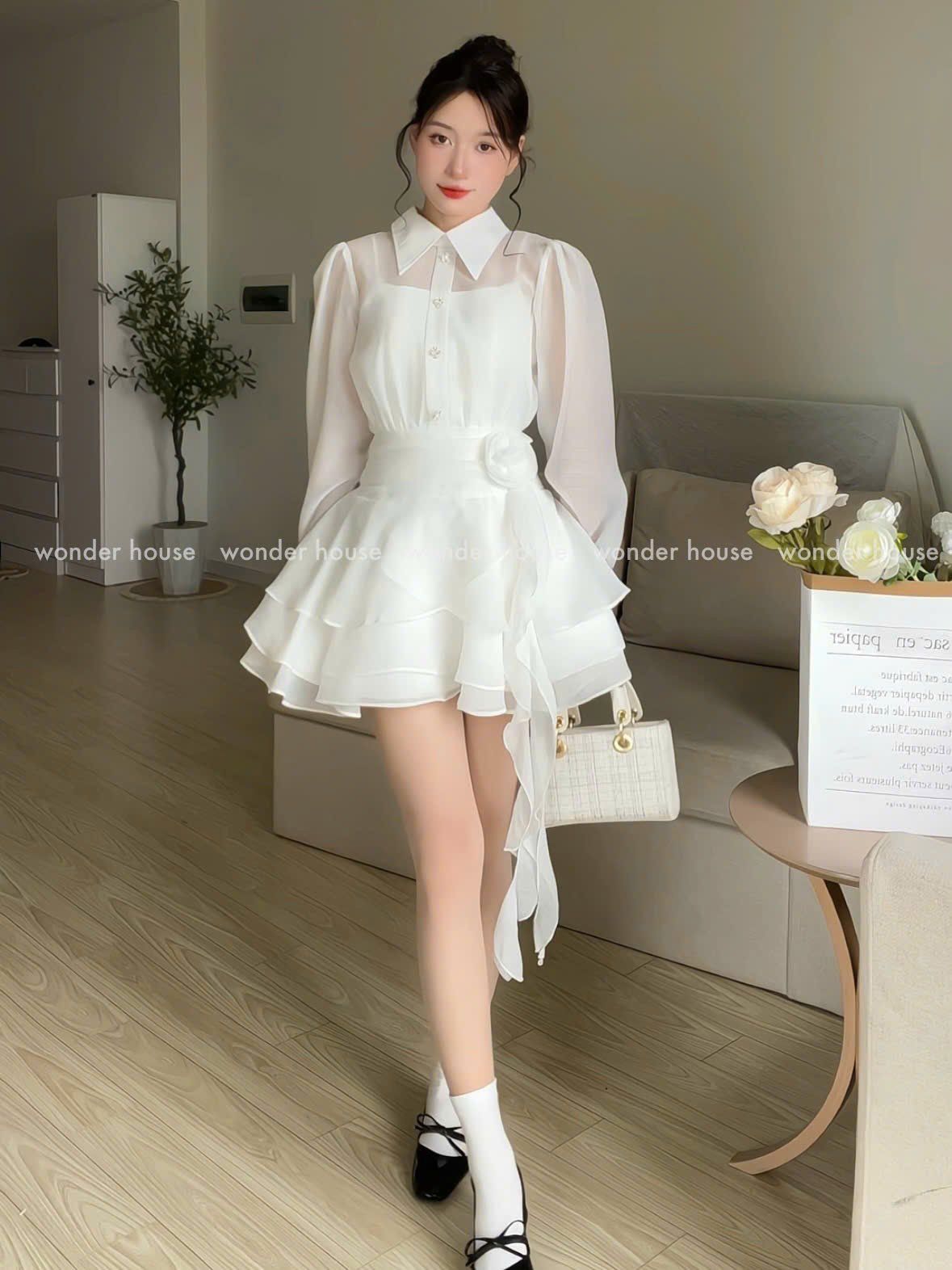 Wonderhouse Nesi Dress (Pre-order)