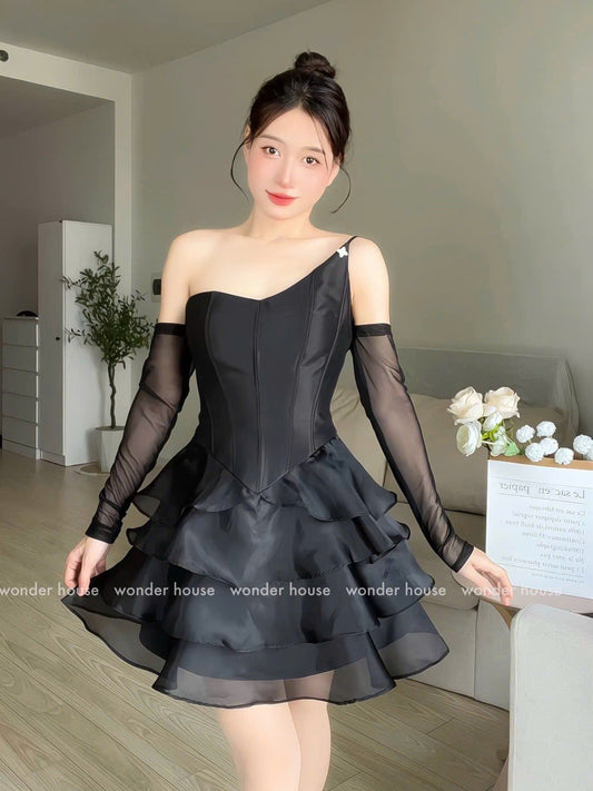 Wonderhouse Nina Dress (Pre-order)