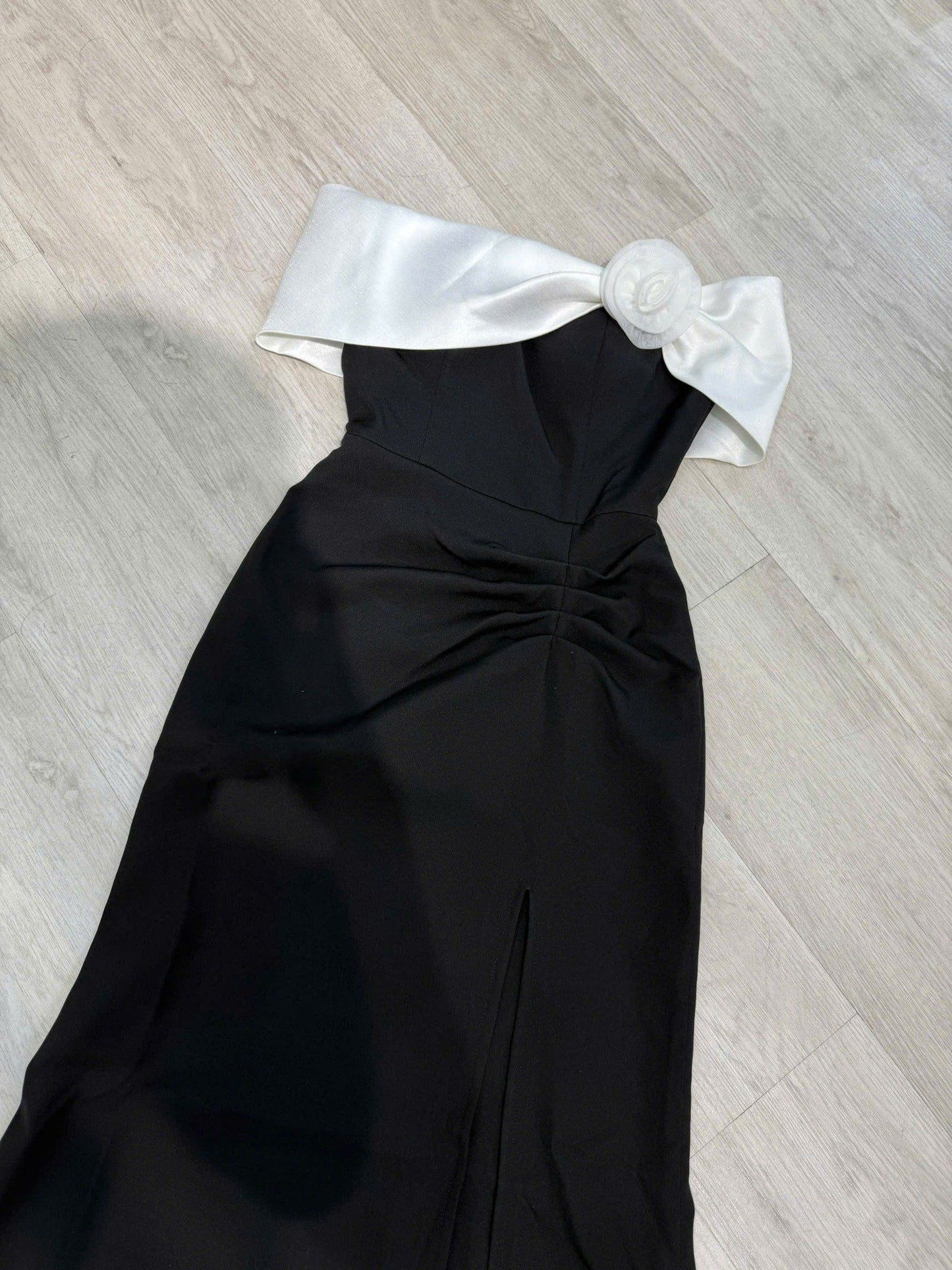 Wonderhouse Lila Dress (Pre-order)