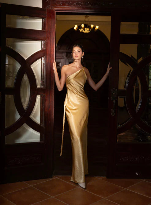 Kisserine Maven Dress (Pre-order)