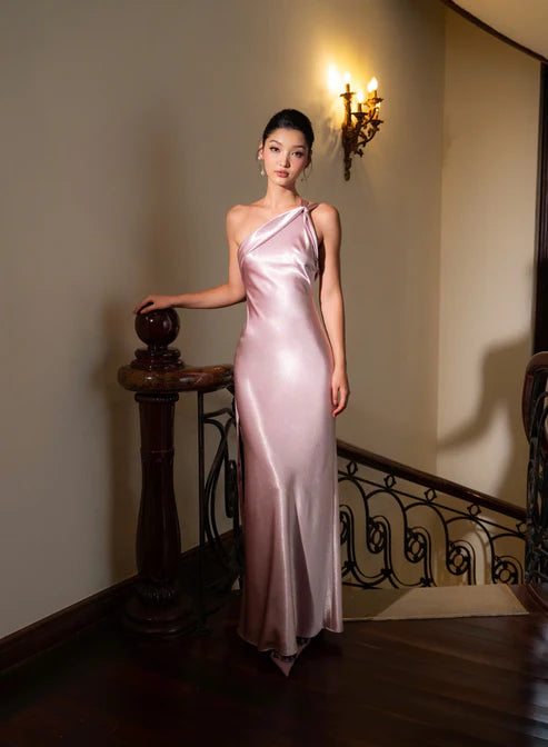 Kisserine Maven Dress (Pre-order)