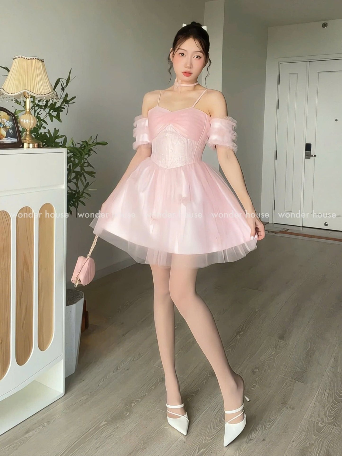 Wonderhouse Yumi Dress (Pre-order)