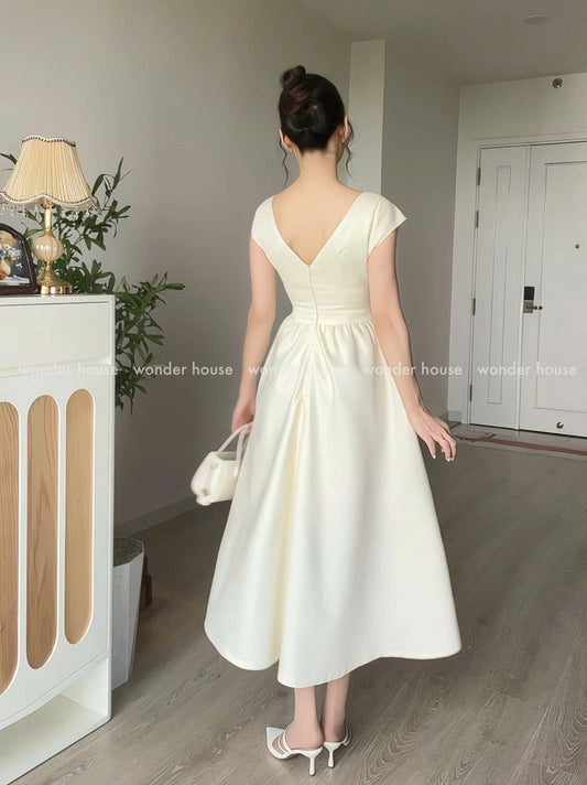 Wonderhouse Mona Dress (Pre-order)